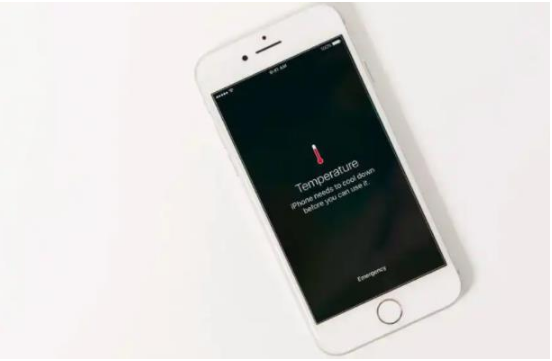 九所镇苹果手机维修分享iPhone 手机发热如何快速降温 