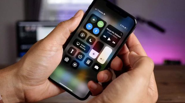 九所镇苹果手机维修分享iPhone 12信号差怎么办 