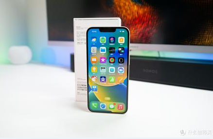 九所镇苹果维修点分享iPhone 14维修主板时的细节问题 